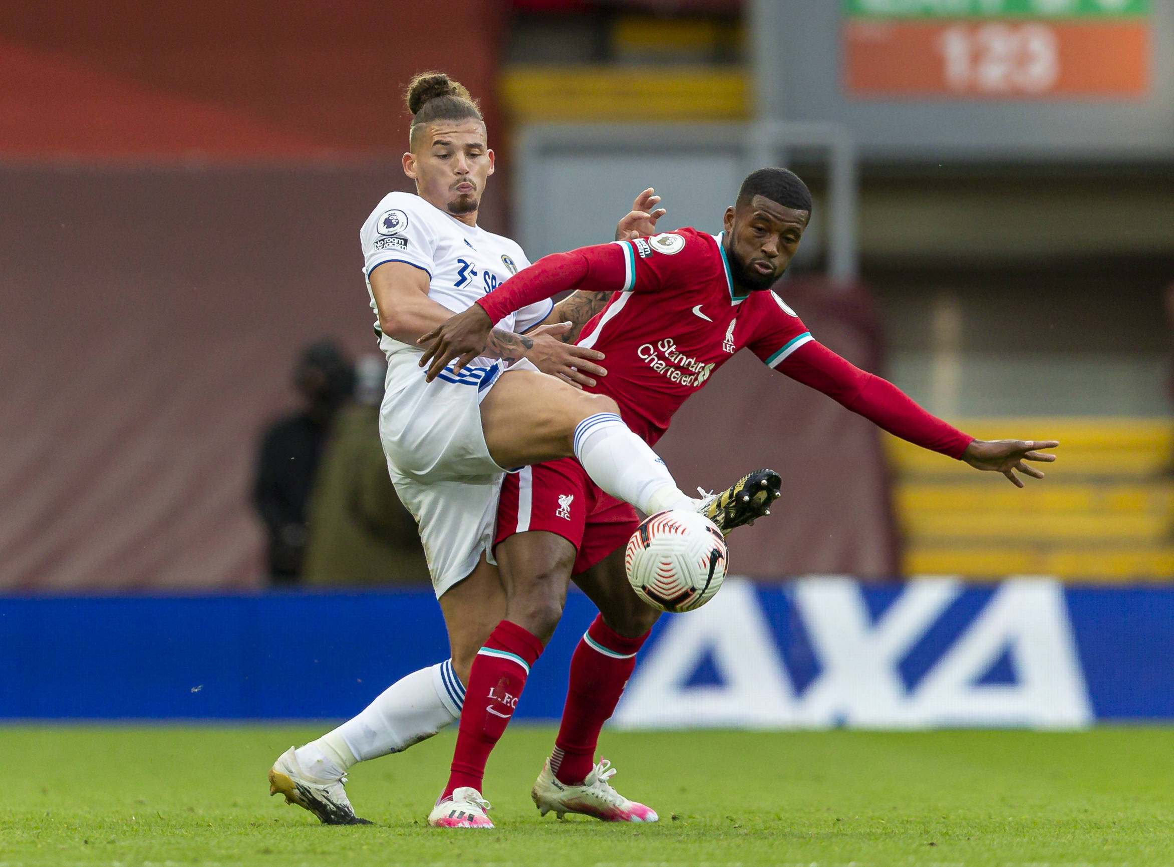 汤普森砍下 汤普森砍下